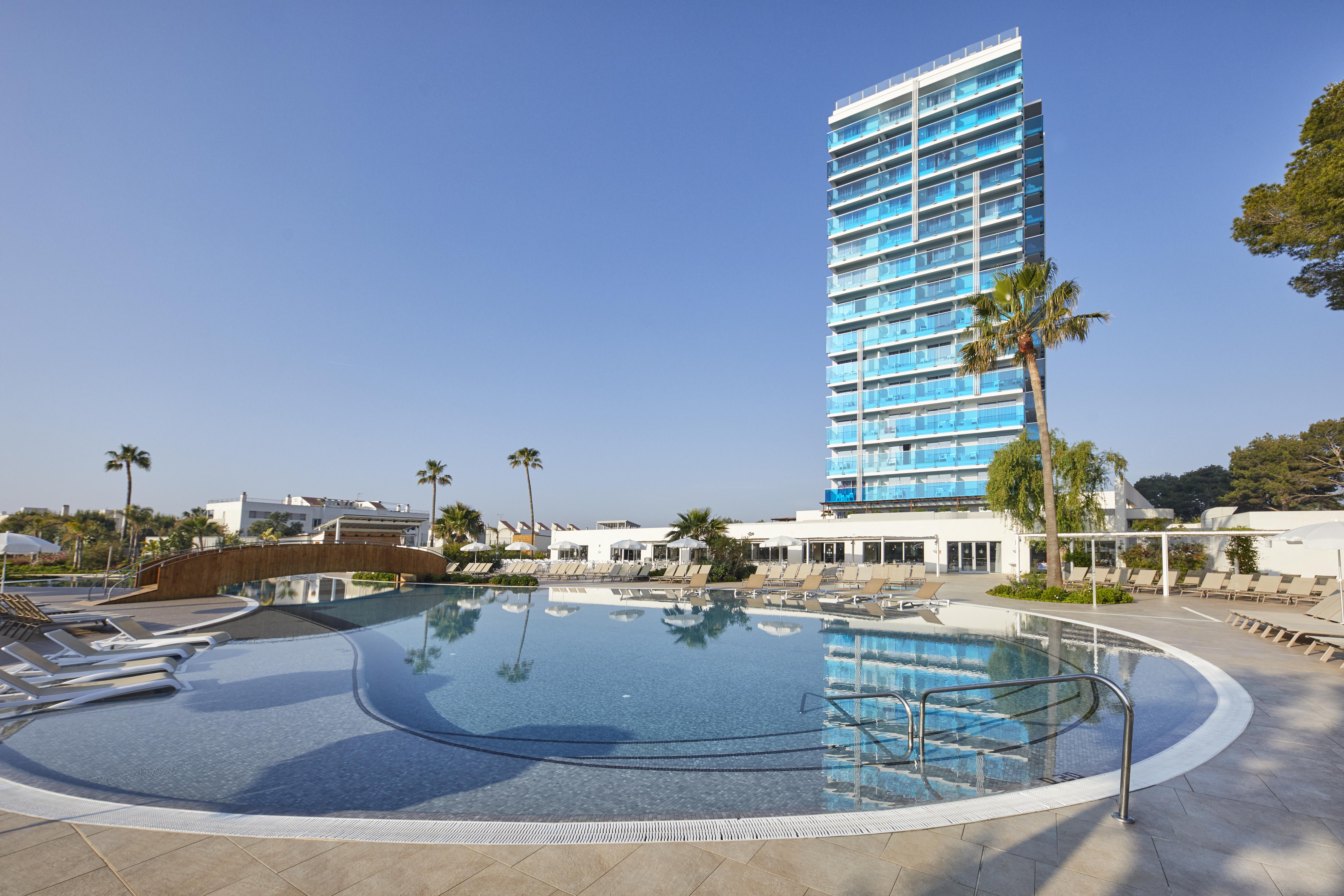 Bg Tonga Tower Hotel Can Picafort  Exterior photo